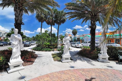 A home in SARASOTA