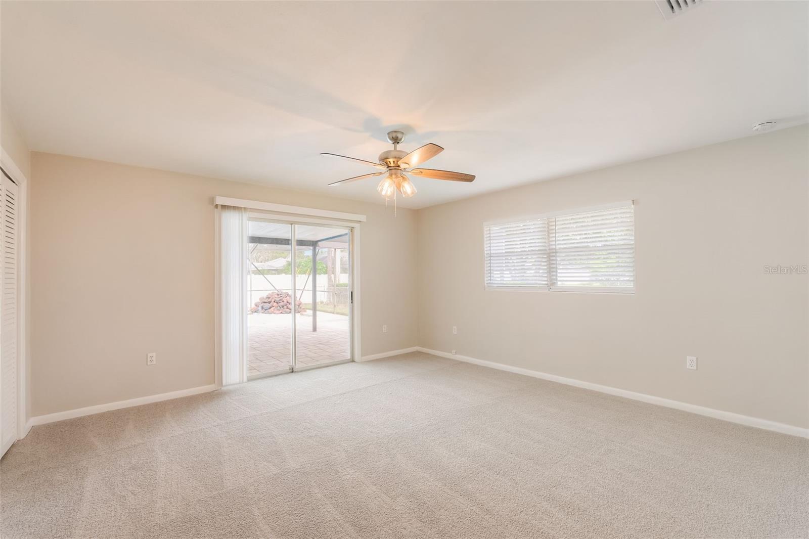 LAKE HOLLINGSWORTH ESTATES - Residential