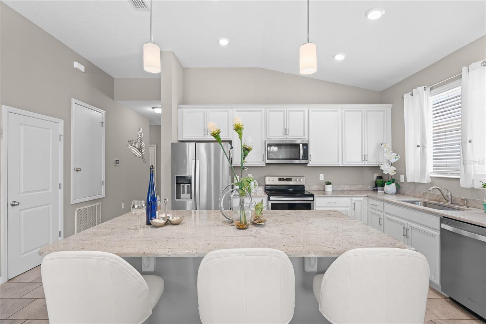 AVAUNCE - Residential