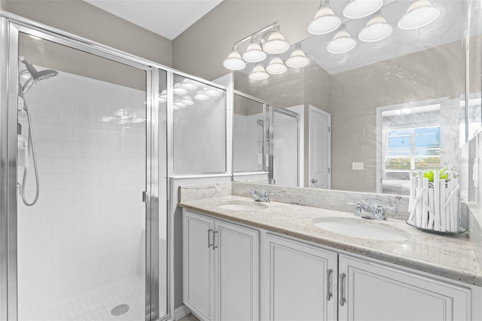 AVAUNCE - Residential