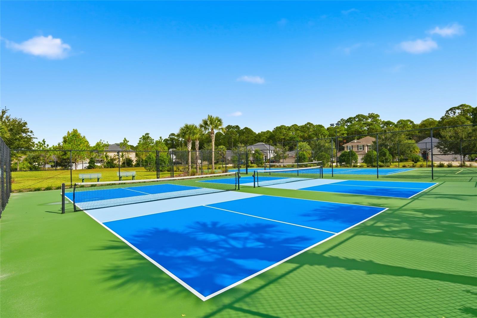 NORTHRIDGE LAKES - Residential