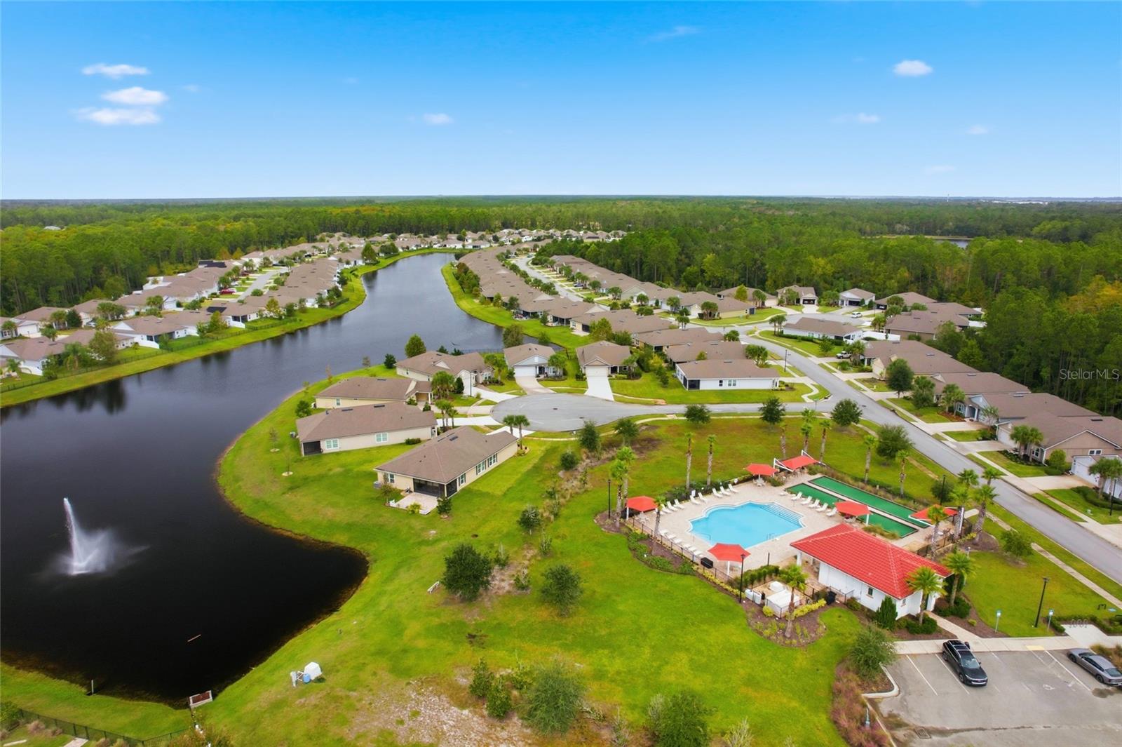 NORTHRIDGE LAKES - Residential