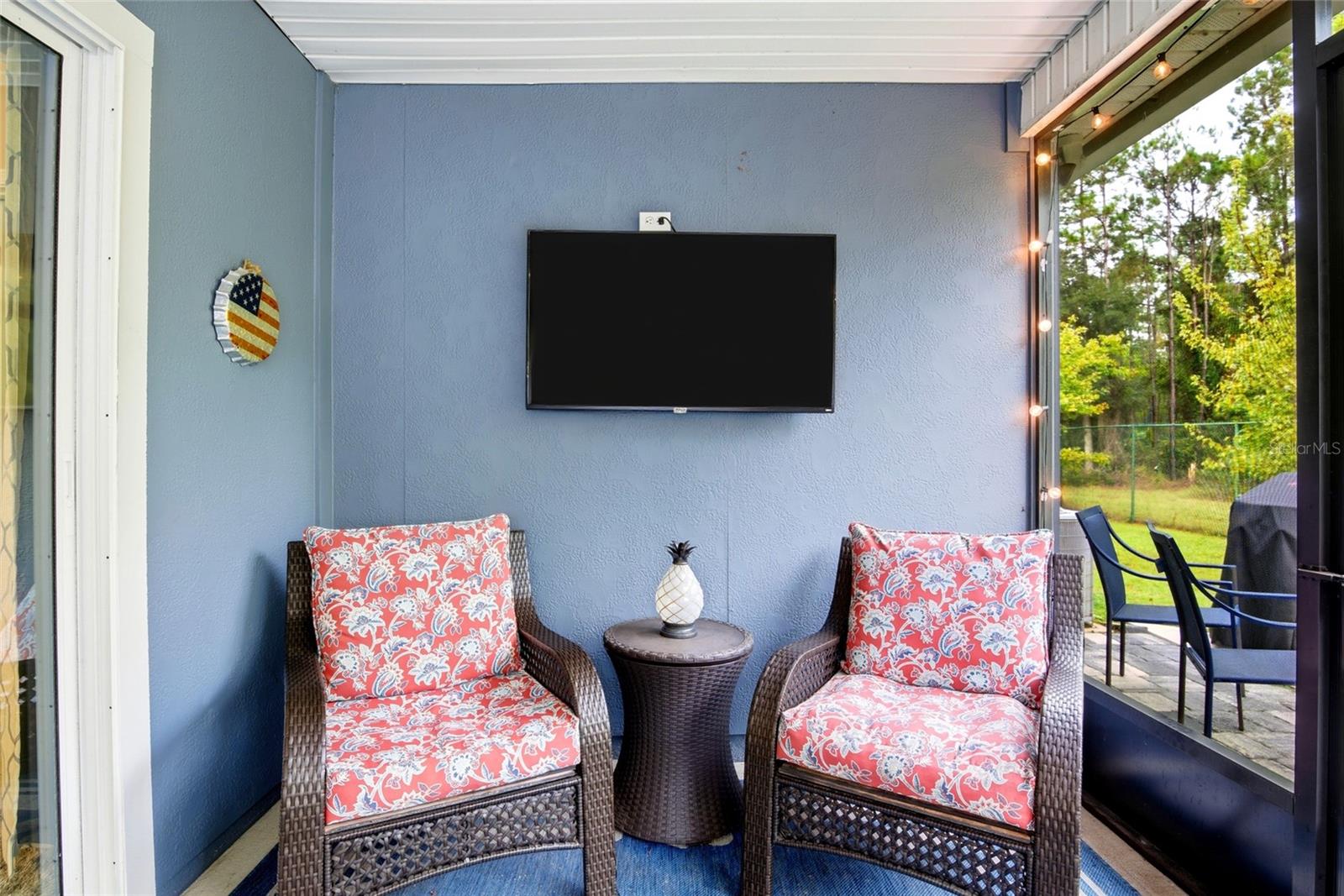 NORTHRIDGE LAKES - Residential