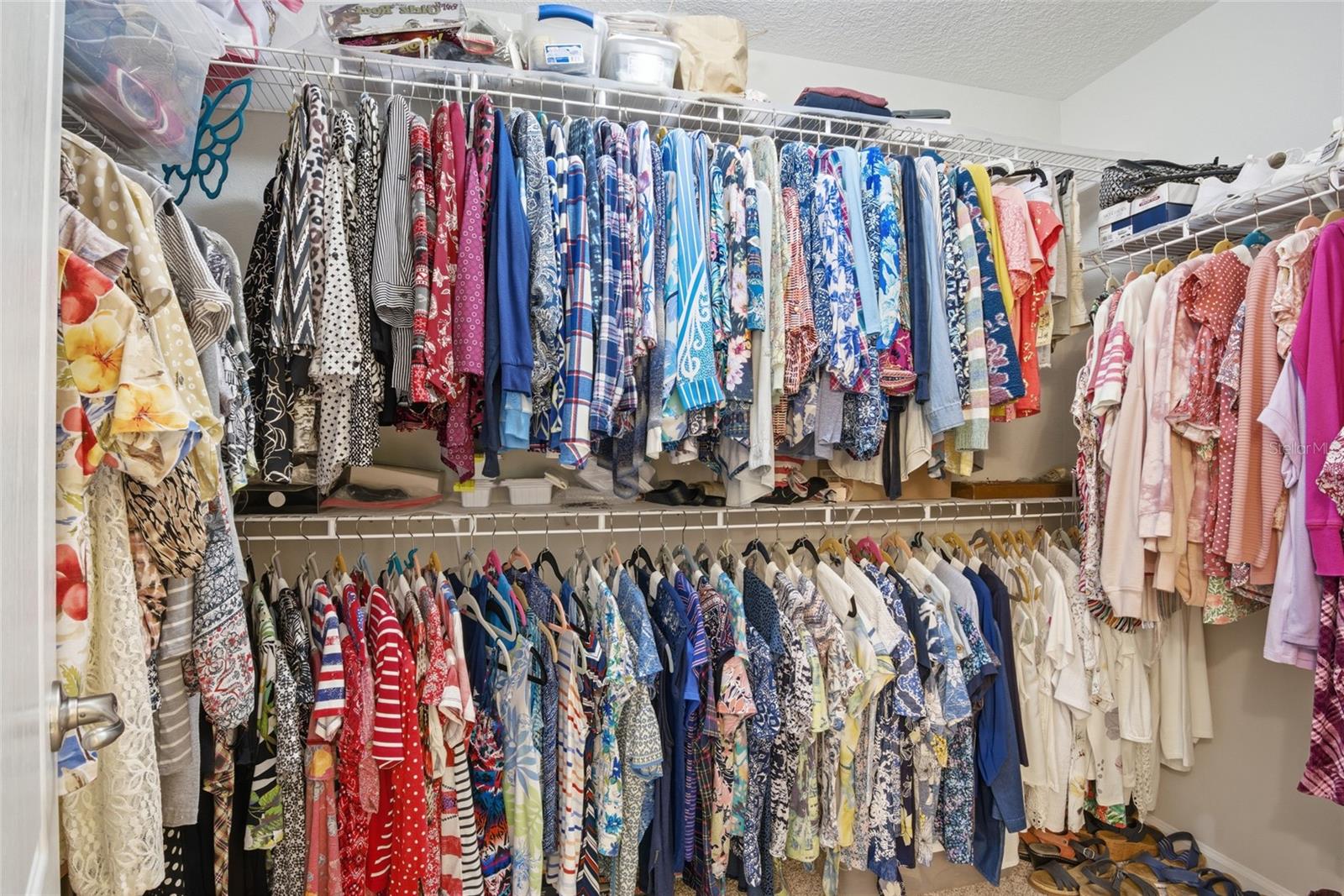 NORTHRIDGE LAKES - Residential