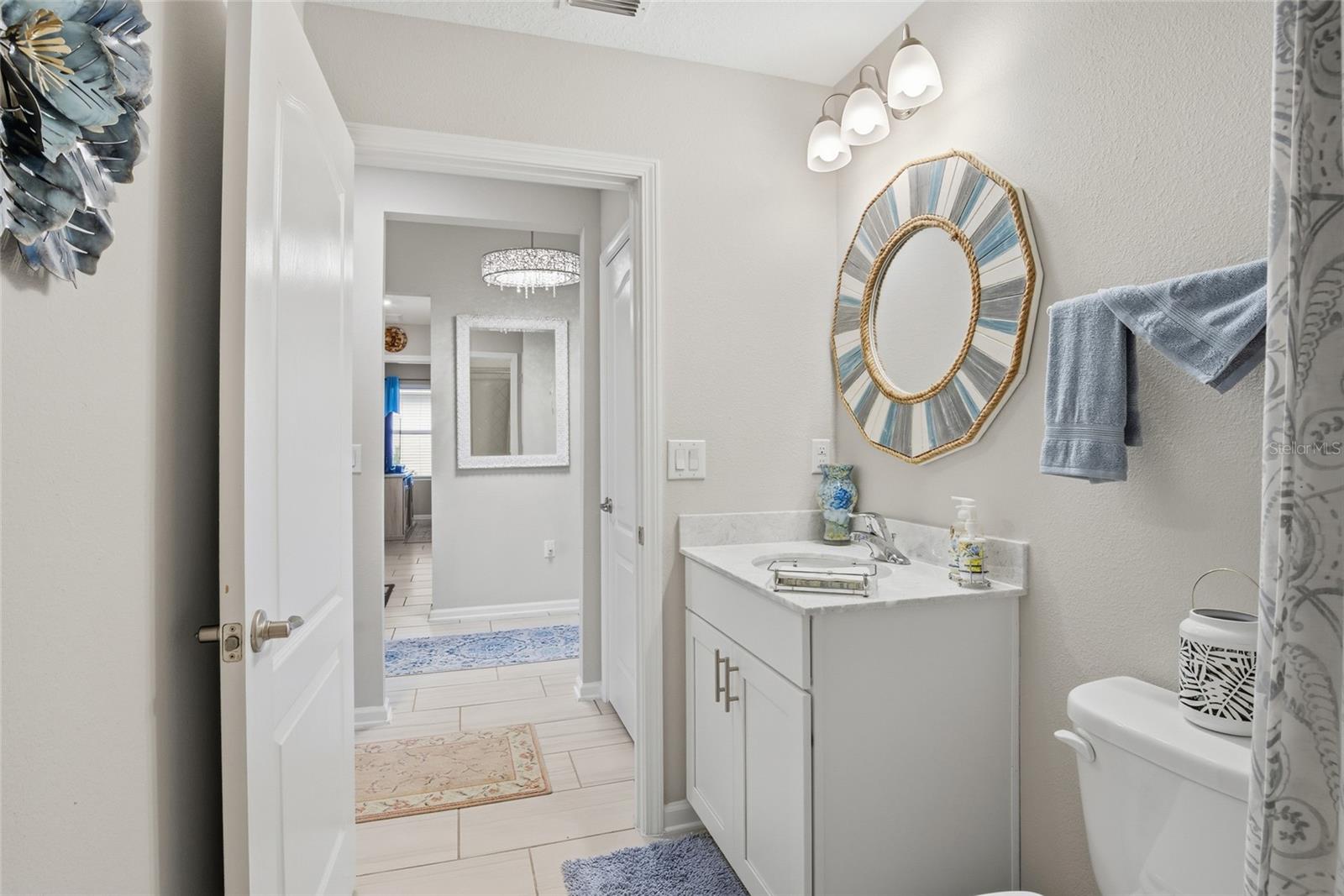 NORTHRIDGE LAKES - Residential