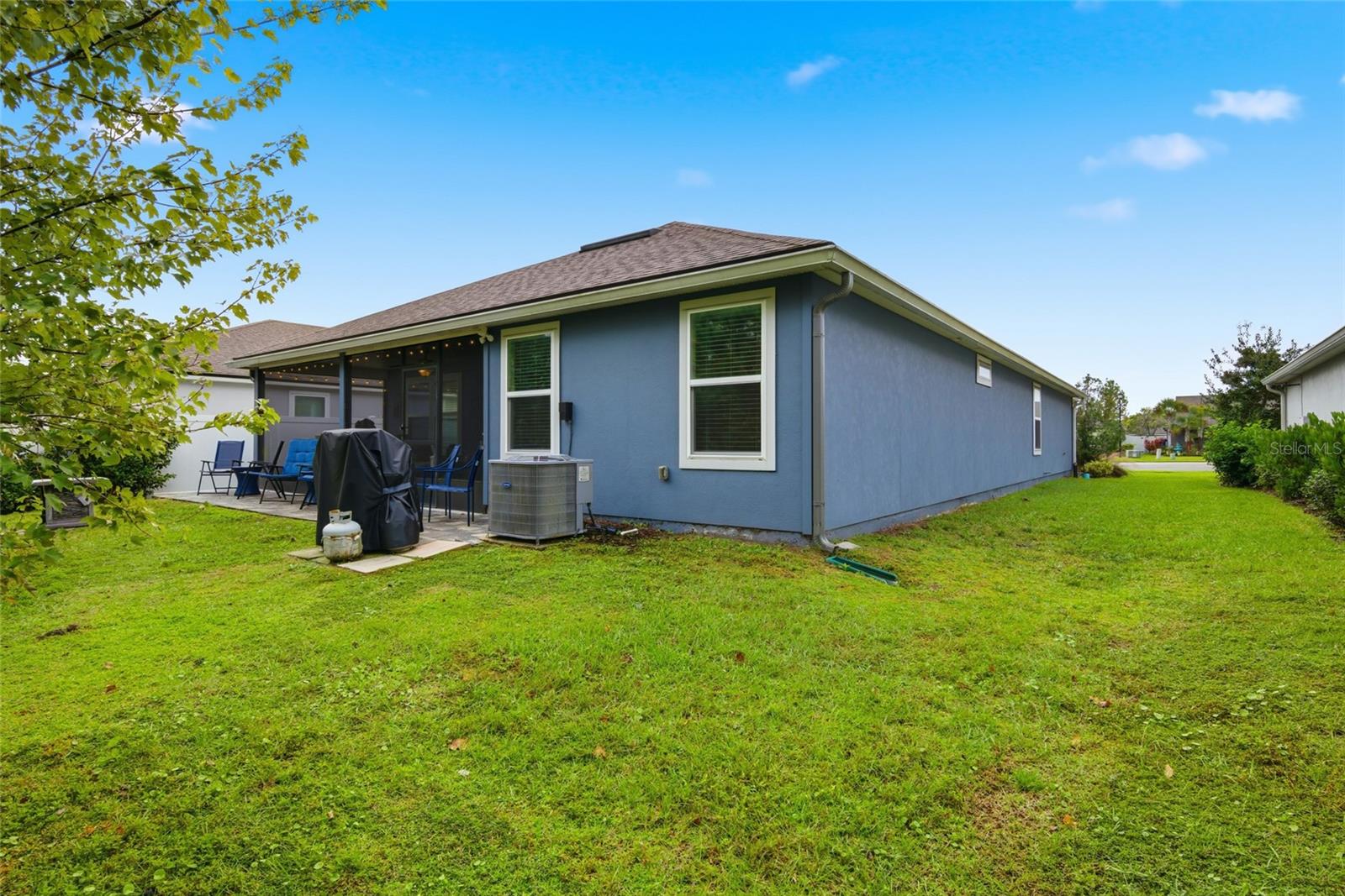 NORTHRIDGE LAKES - Residential