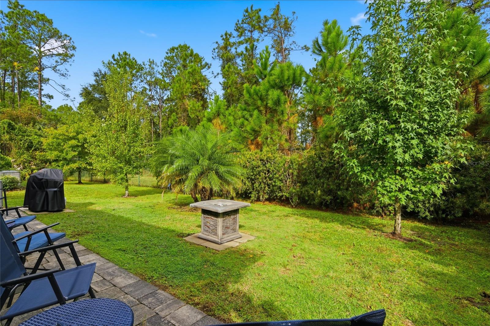 NORTHRIDGE LAKES - Residential