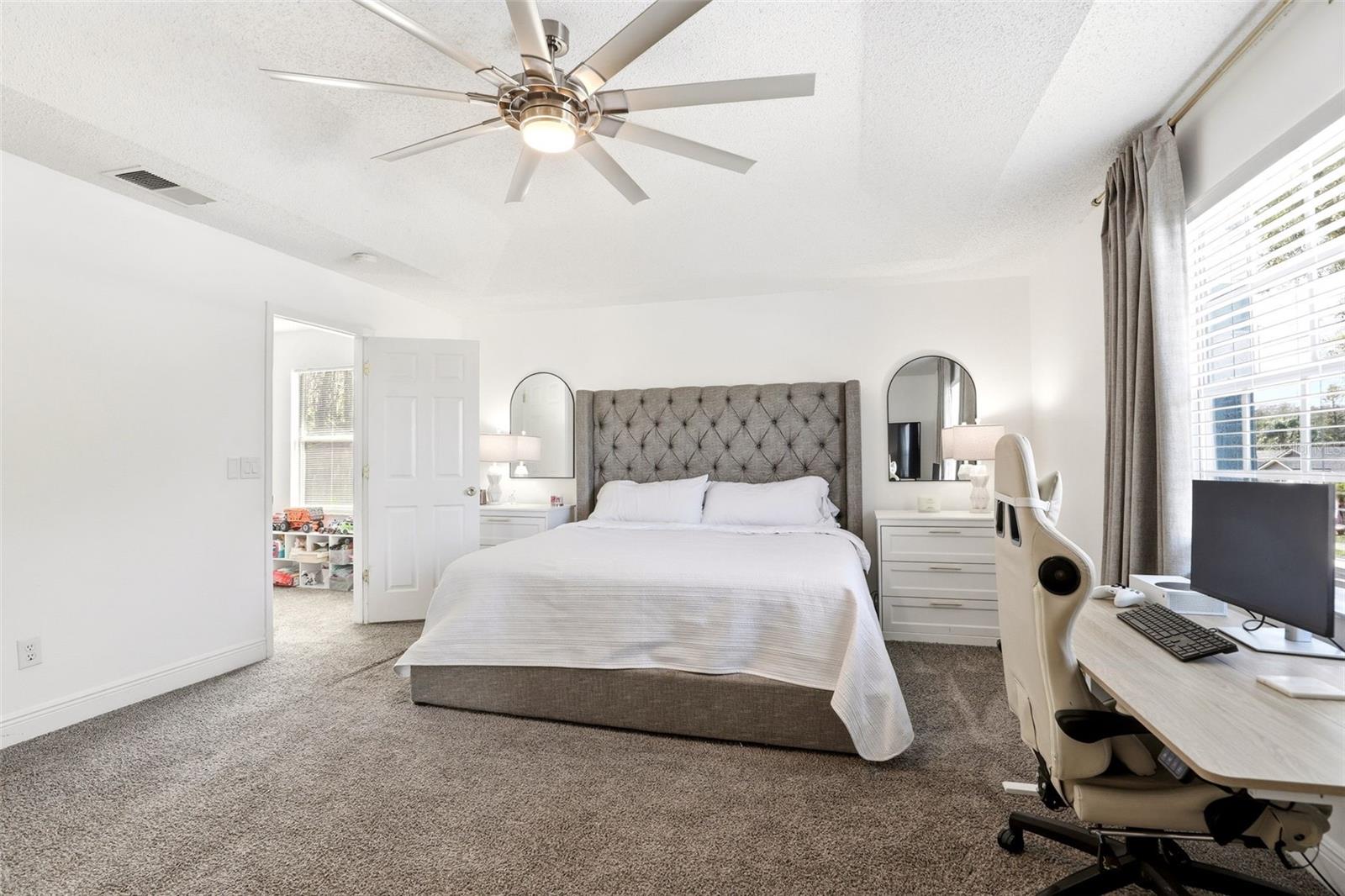 BRIDGEWATER - Residential