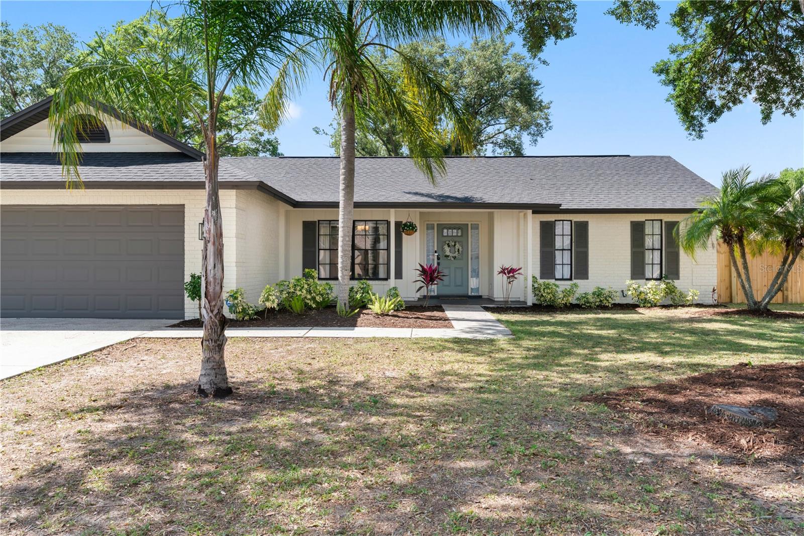 1615 DAWNRIDGE COURT