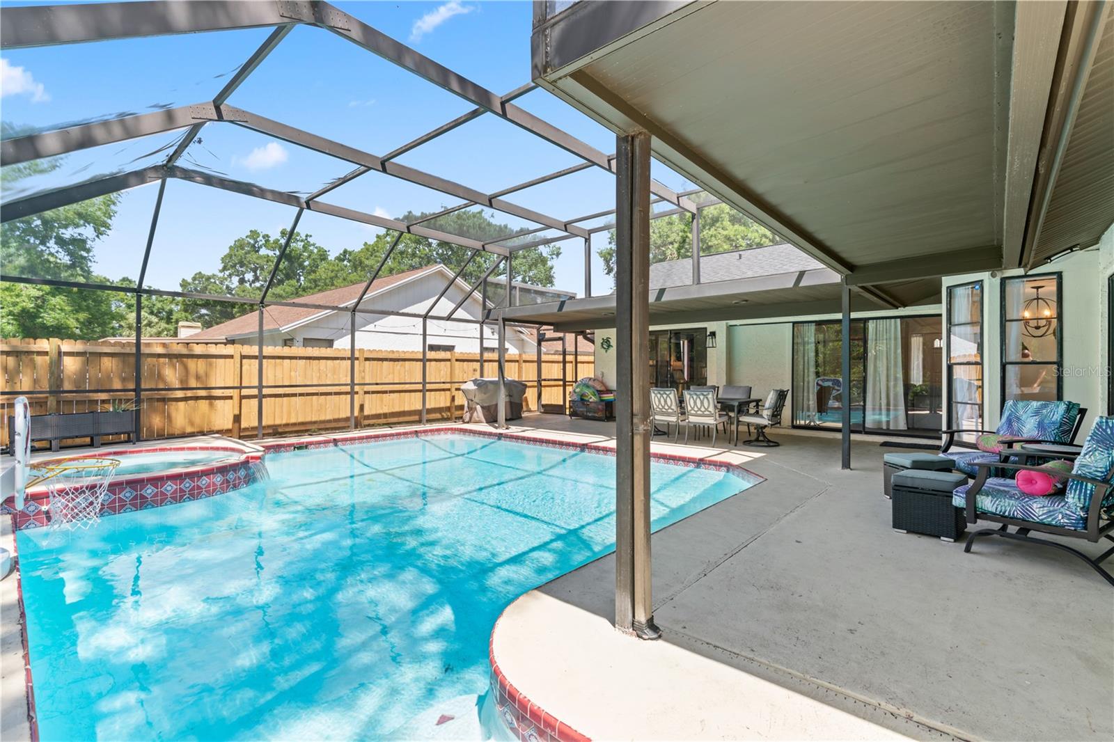 LAKEVIEW VILLAGE SEC A UNI - Residential
