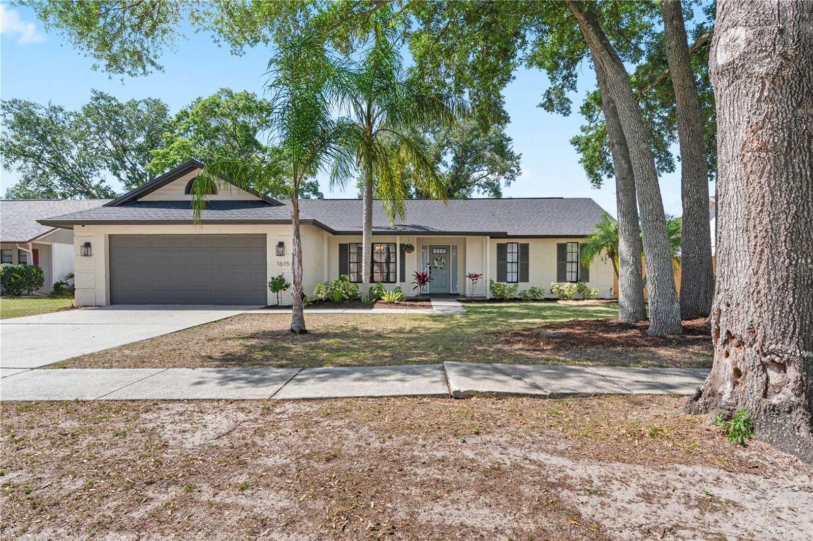 1615 DAWNRIDGE COURT