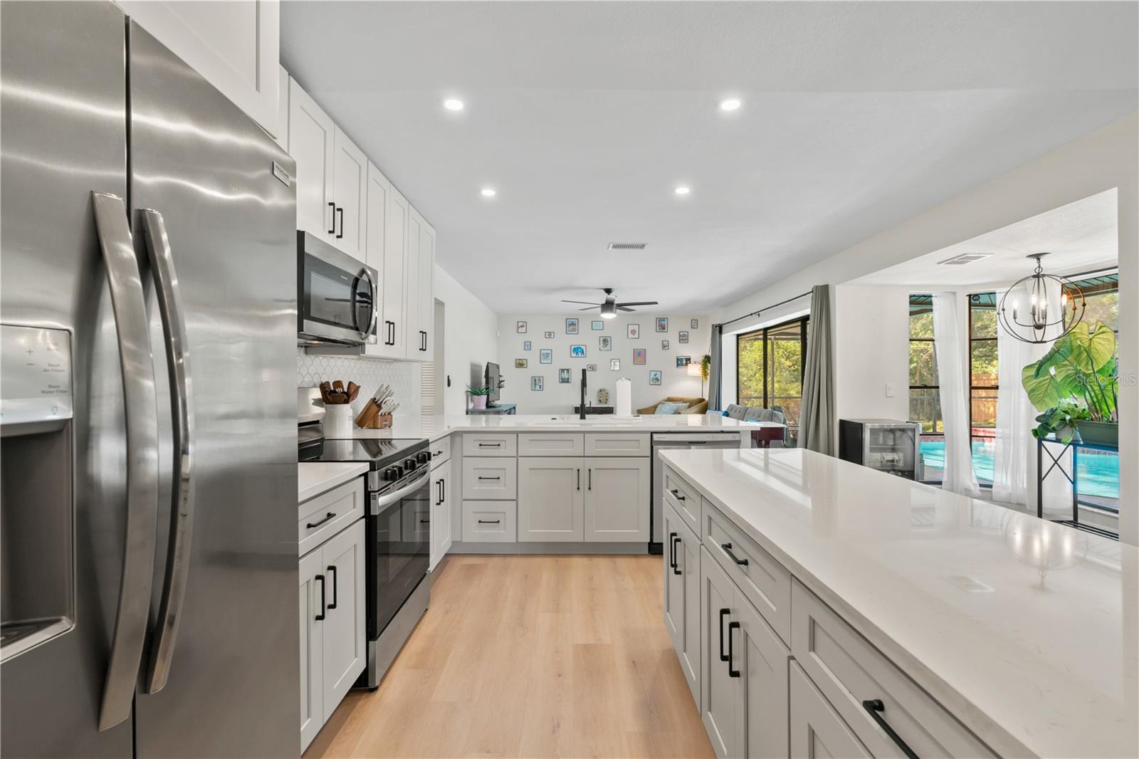 LAKEVIEW VILLAGE SEC A UNI - Residential