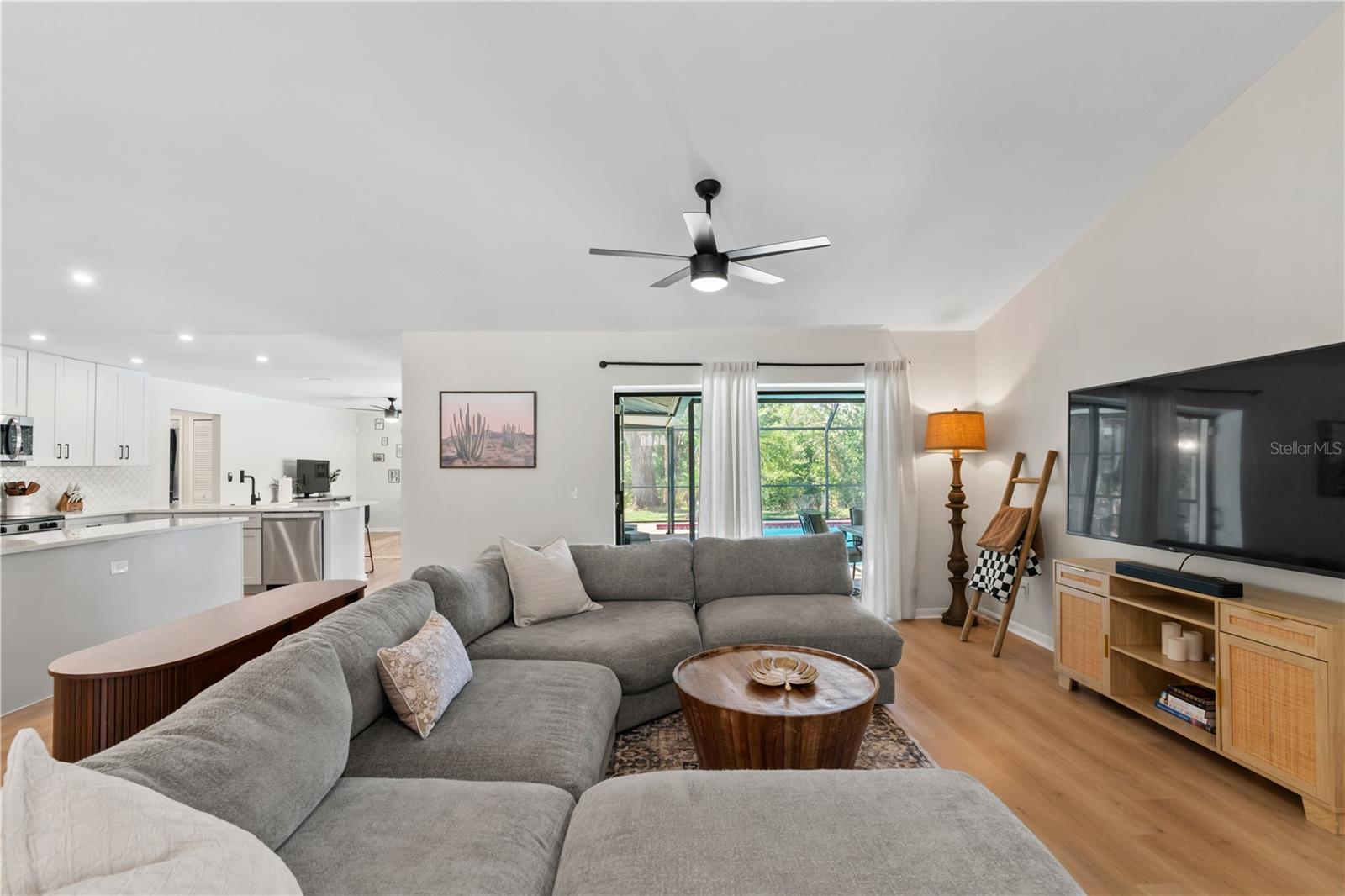 LAKEVIEW VILLAGE SEC A UNI - Residential