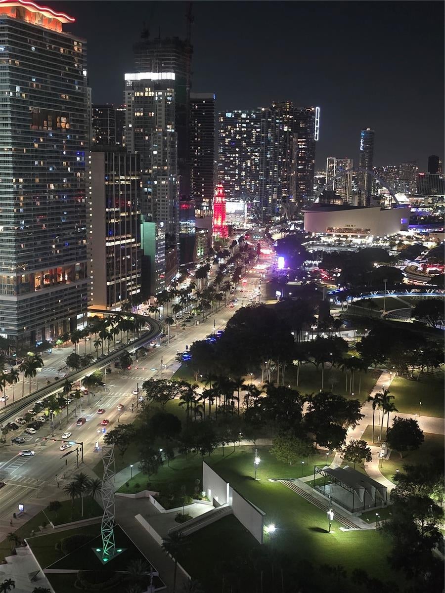 335 S BISCAYNE BOULEVARD 3400