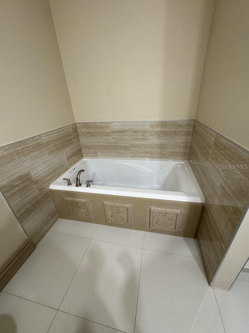 TAYLOR CRK ISLES UN VI - Residential