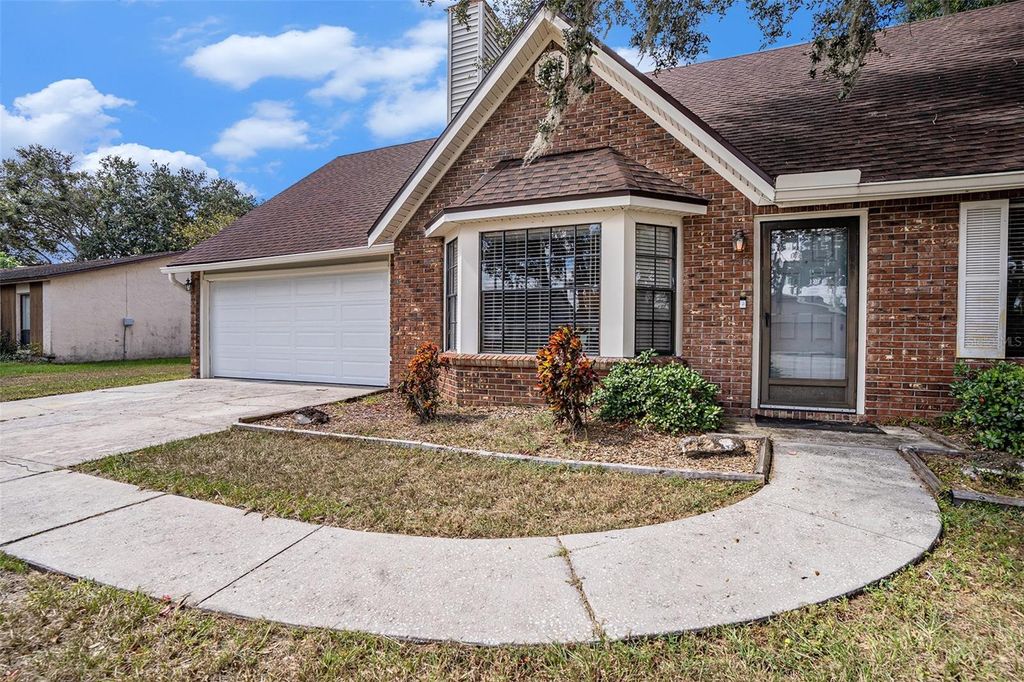 Photo of 736 Sandy Creek Drive, Brandon, FL 33511 (MLS # TB8436949)