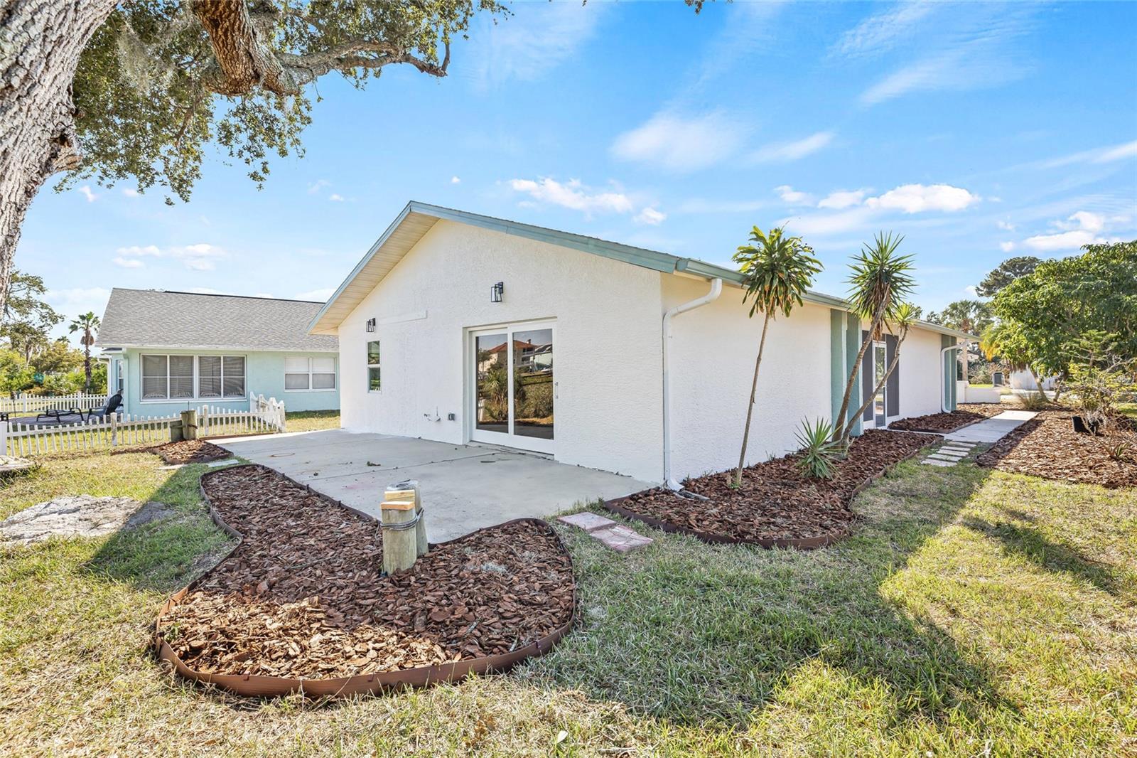 GULF HARBORS WOODLANDS - Residential