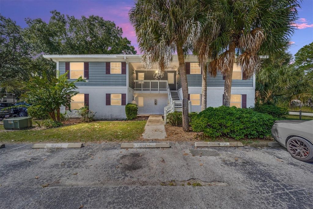 Photo of 8202 Fairways Circle #B202, Ocala, FL 34472 (MLS # O6379417)