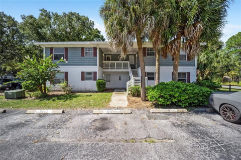 Photo of 8202 Fairways Circle #B202, Ocala, FL 34472 (MLS # O6379417)