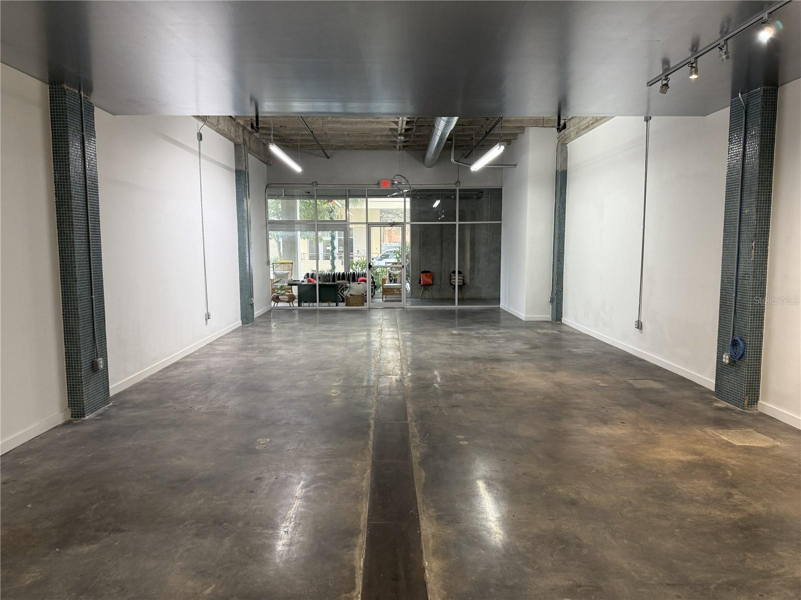 OLD SURVEY - Commercial Lease