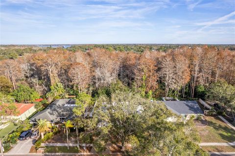 A home in TARPON SPRINGS