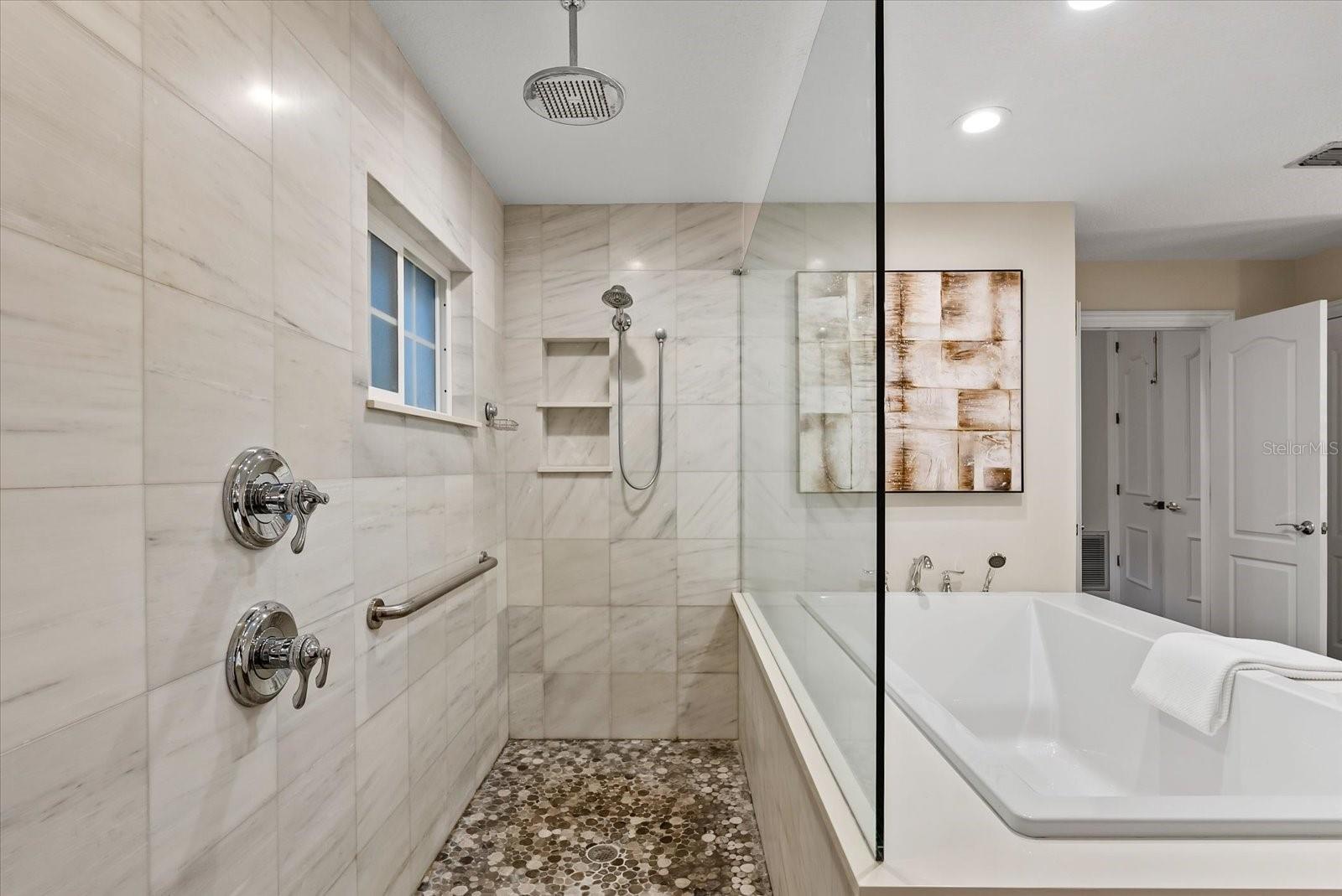 PINNACLE AT COBBS LANDING - Residential