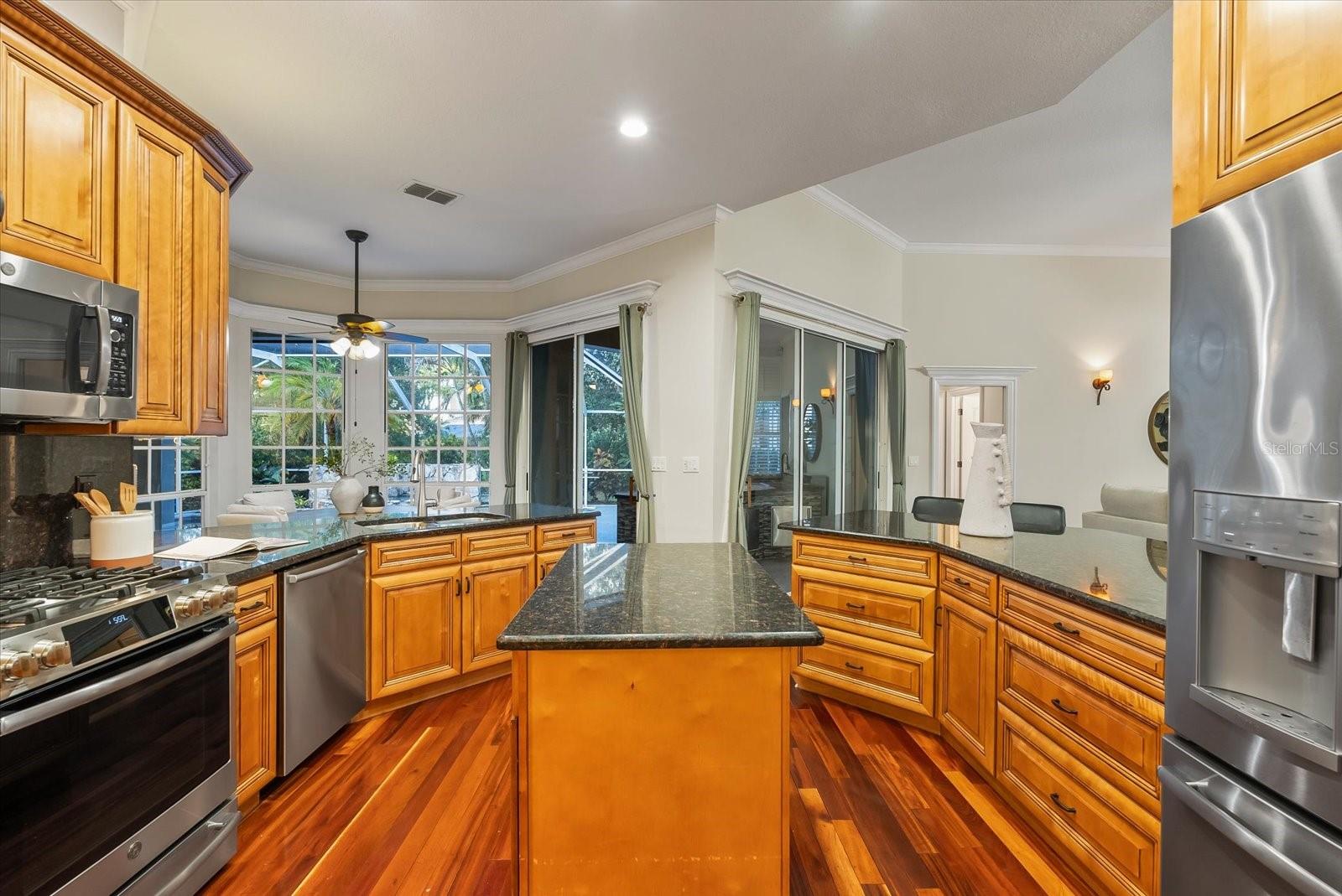 PINNACLE AT COBBS LANDING - Residential