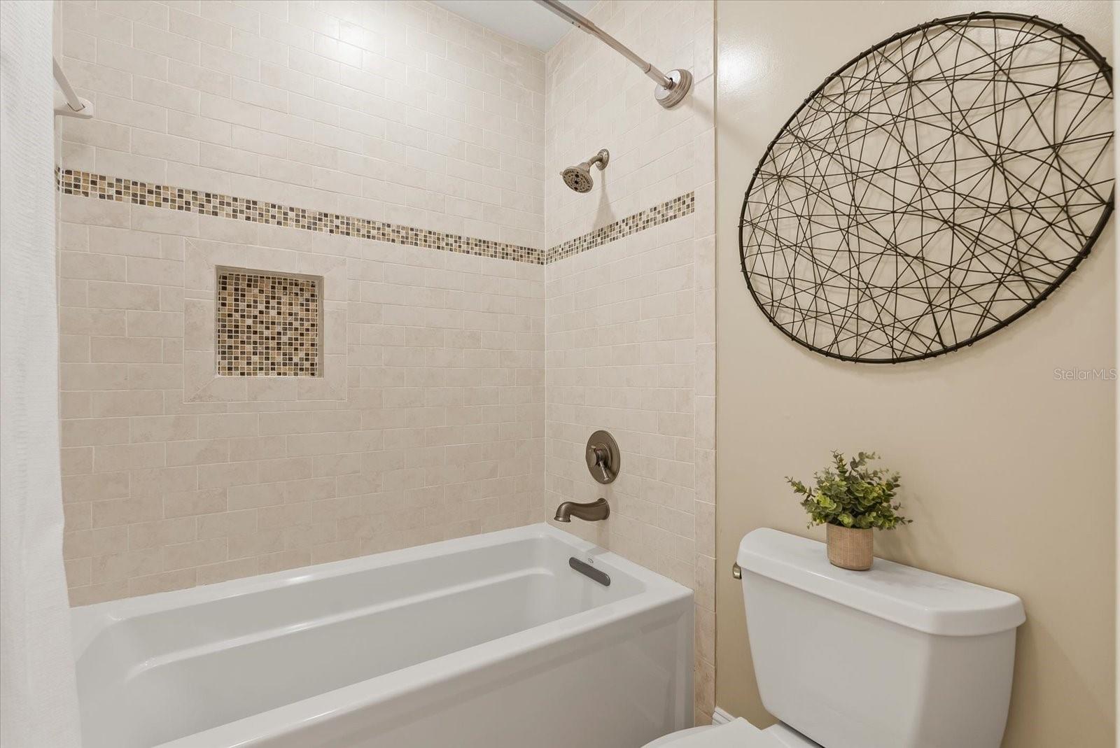 PINNACLE AT COBBS LANDING - Residential