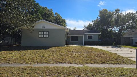 A home in LONGWOOD