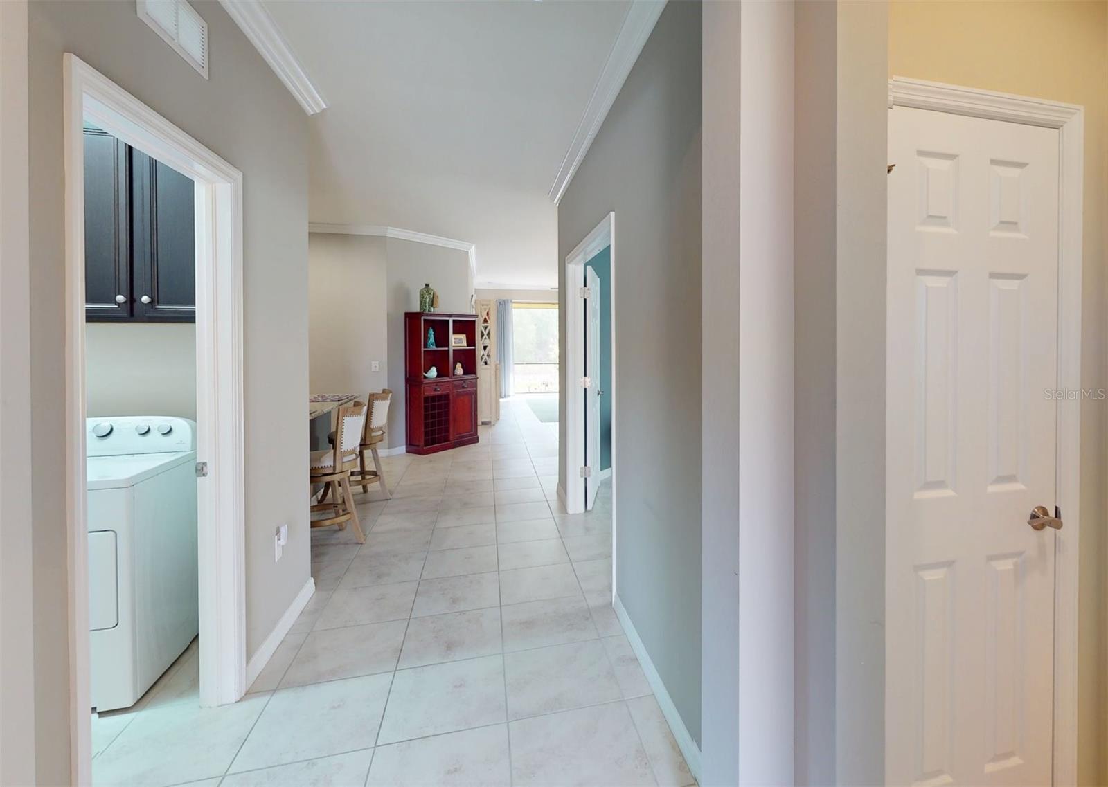 2444 DAISY DRIVE
