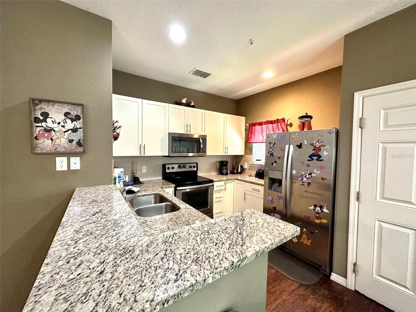 3208 OYSTER LANE