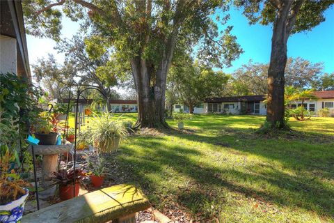 A home in PALM HARBOR