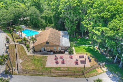 A home in PALM HARBOR