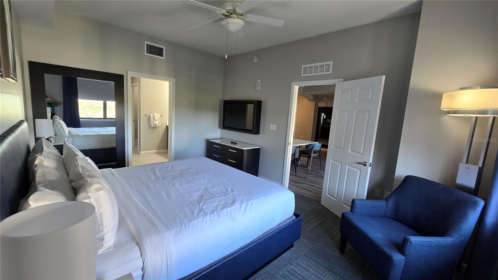 GROVE RESIDENCE & SPA HOTEL CONDO I - Residential