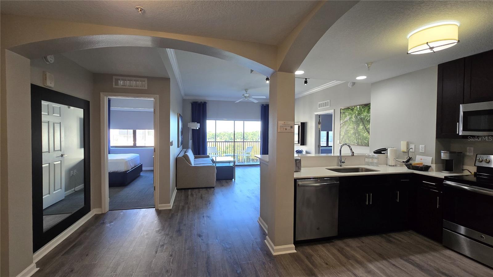 GROVE RESIDENCE & SPA HOTEL CONDO I - Residential