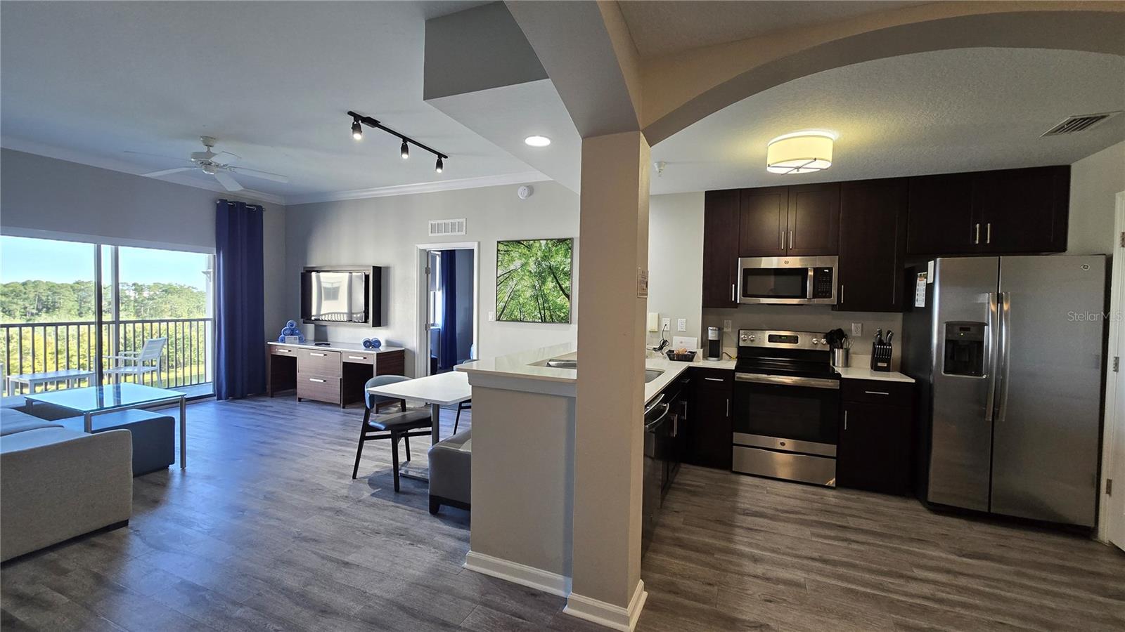 GROVE RESIDENCE & SPA HOTEL CONDO I - Residential