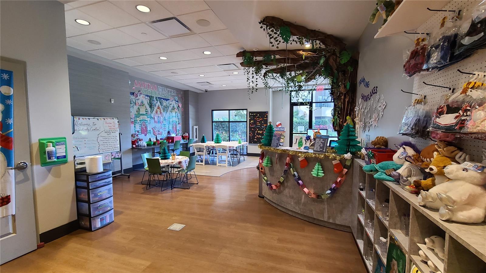 GROVE RESIDENCE & SPA HOTEL CONDO I - Residential