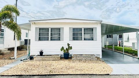 2807 TRINIDAD WAY PALMETTO FL 34221