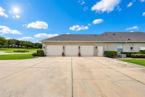 Tiny photo for 9389 SW 14th Avenue, Ocala, FL 34476 (MLS # OM717339)