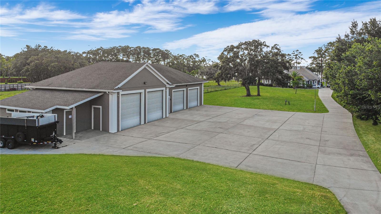 LAKE WHIPPOORWILL - Residential