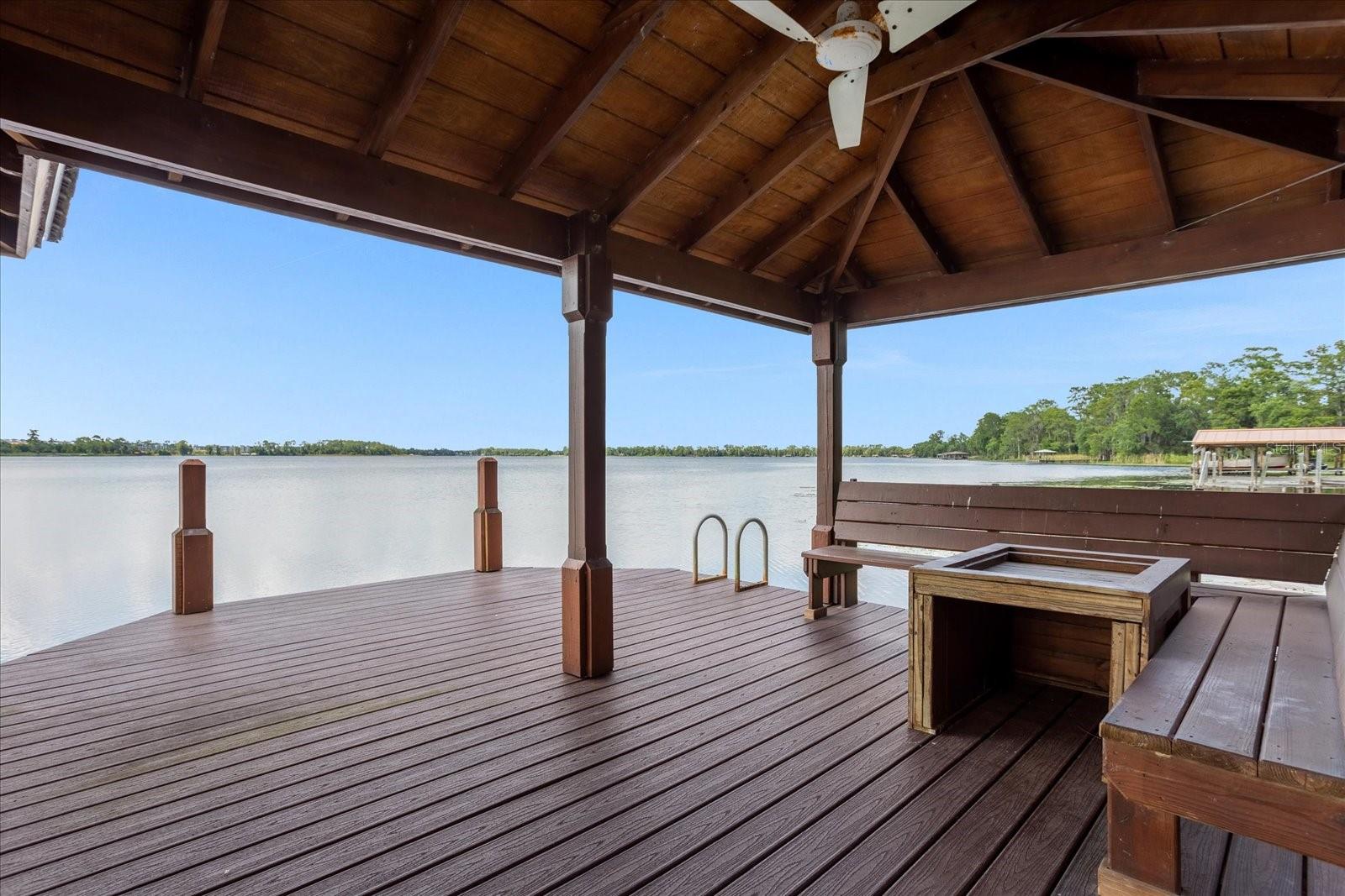 LAKE WHIPPOORWILL - Residential