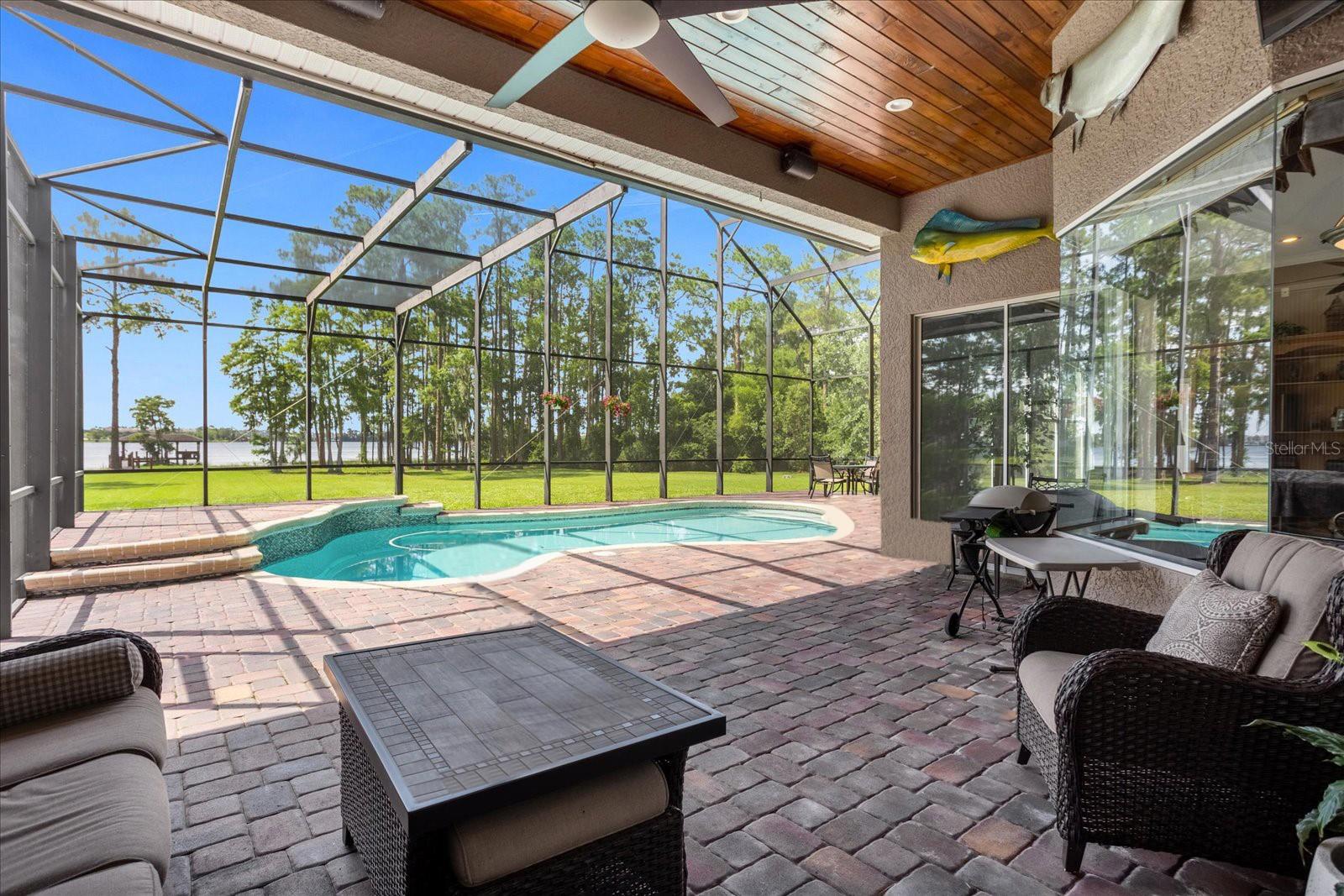 LAKE WHIPPOORWILL - Residential