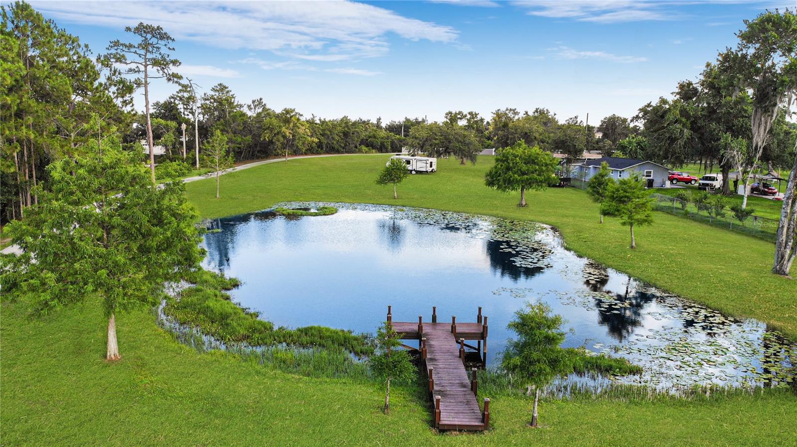LAKE WHIPPOORWILL - Residential