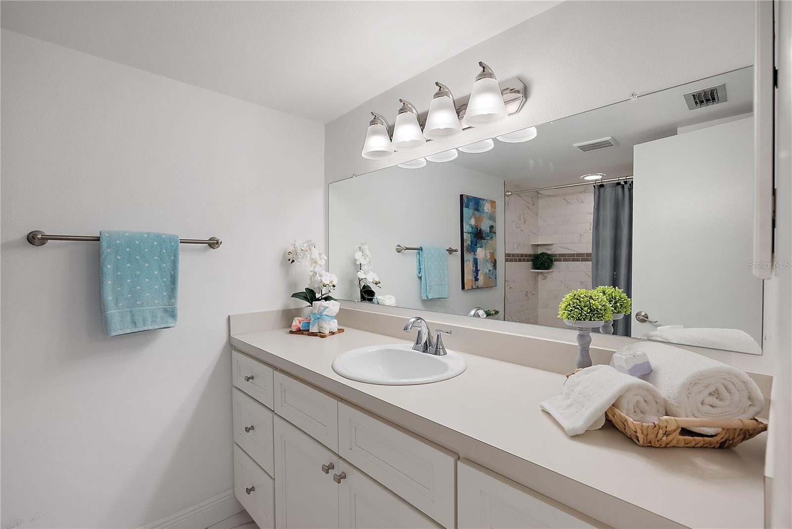 CORDOVA GREENS CONDO - Residential