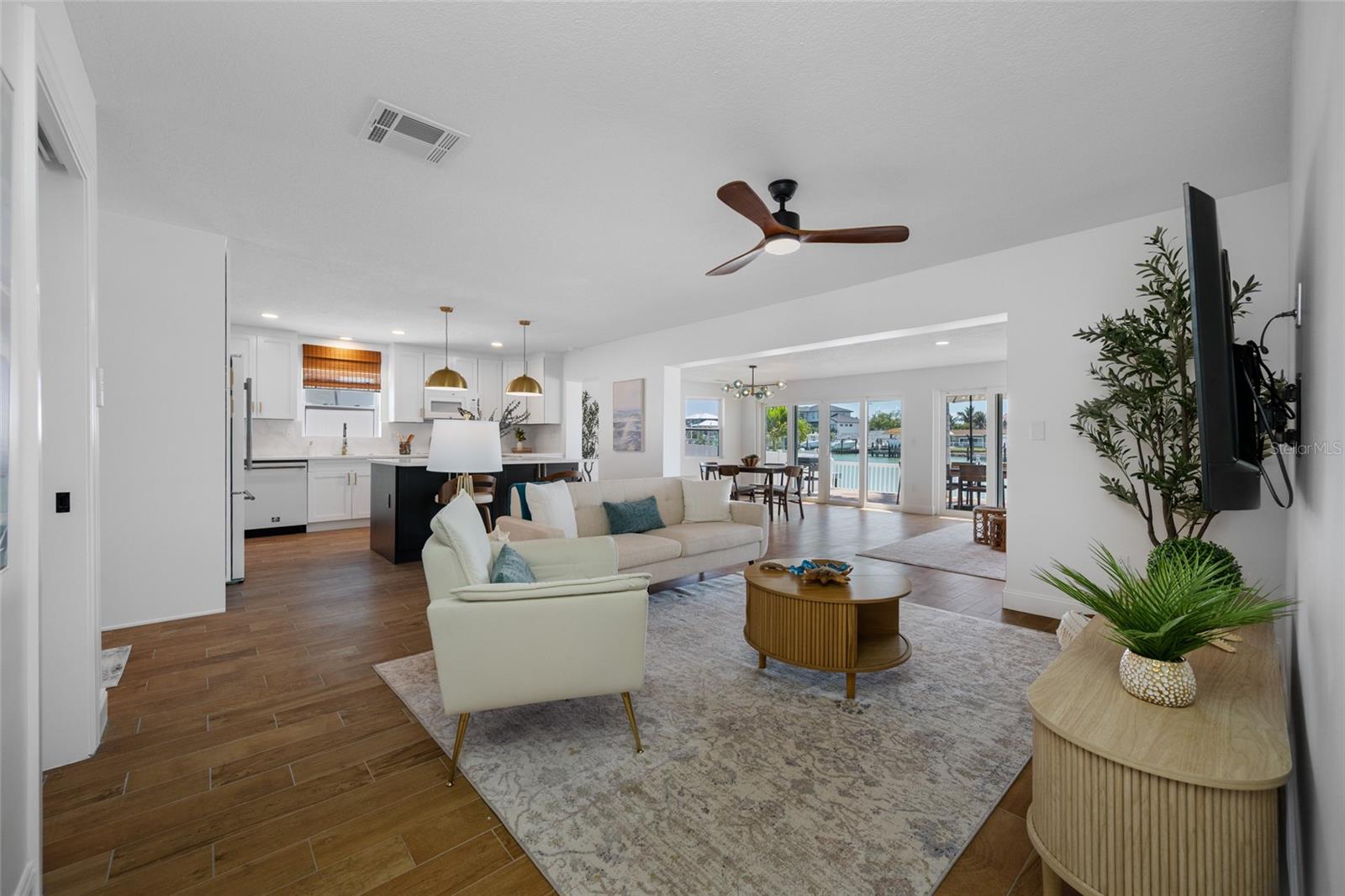 SOUTH CSWY ISLE 2ND ADD - Residential