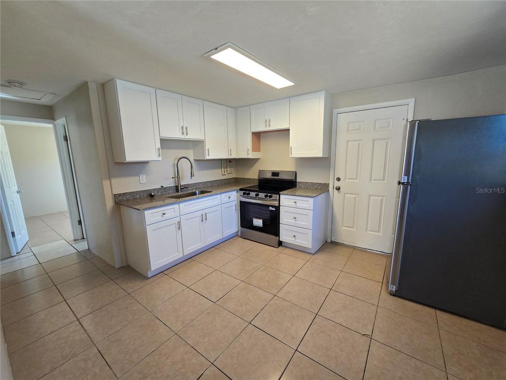 Photo of 554 Spruce Street, Daytona Beach, FL 32114 (MLS # V4947279)