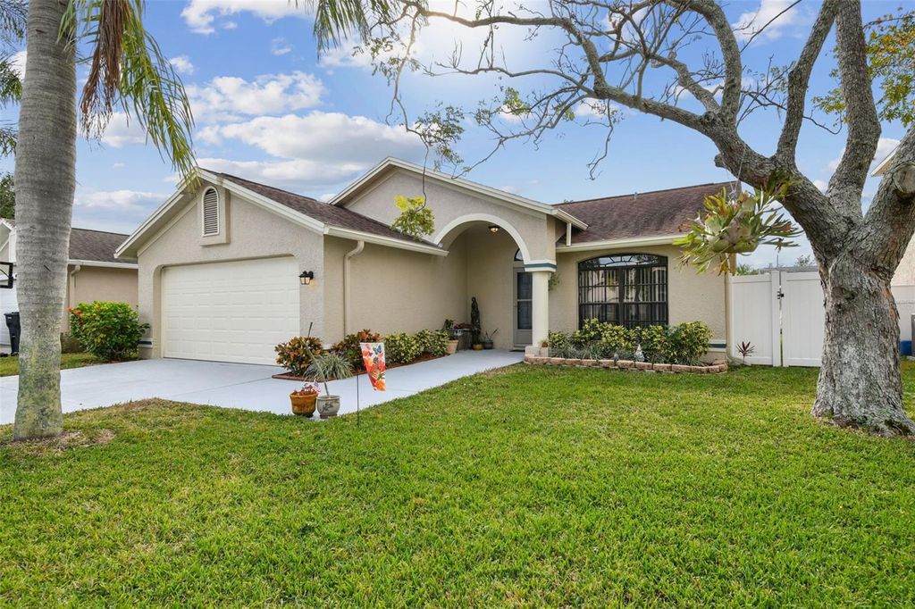 Photo of 11222 Moonvalley Way, Tampa, FL 33635 (MLS # TB8332536)