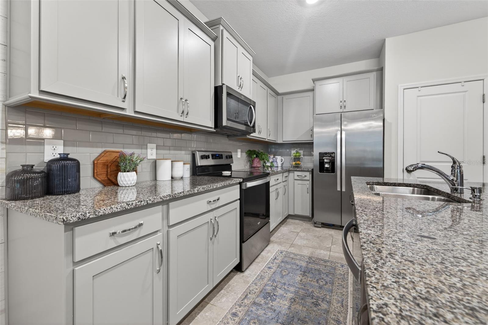 BAY LANDING - Residential