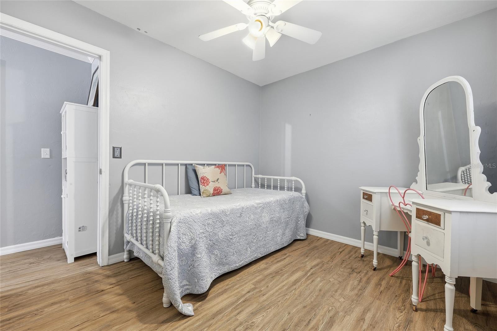 SOUTHSIDE TERRACE REP - Residential