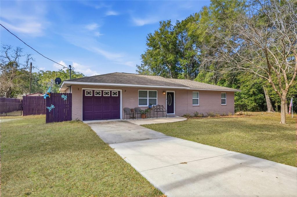 Photo of 17182 NW 238th Terrace, High Springs, FL 32643 (MLS # GC536828)